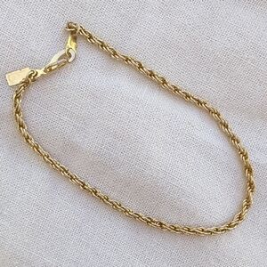 Elegant Gold Rope Chain Bracelet